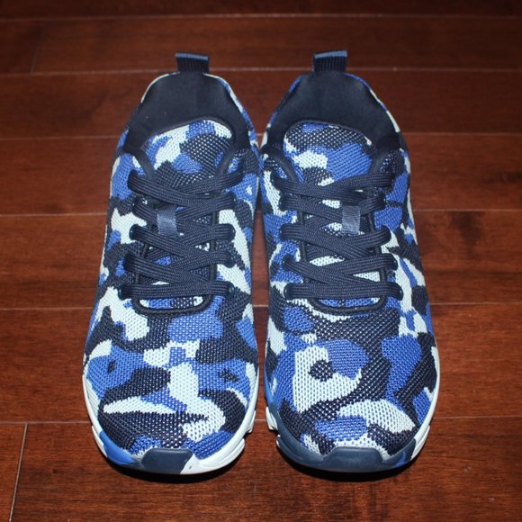 MUOU "Blue Camo" - Picture 1 of 3